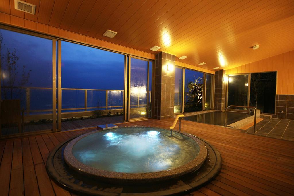 Amane Resort Seikai Beppu Eksteriør bilde A modern onsen
