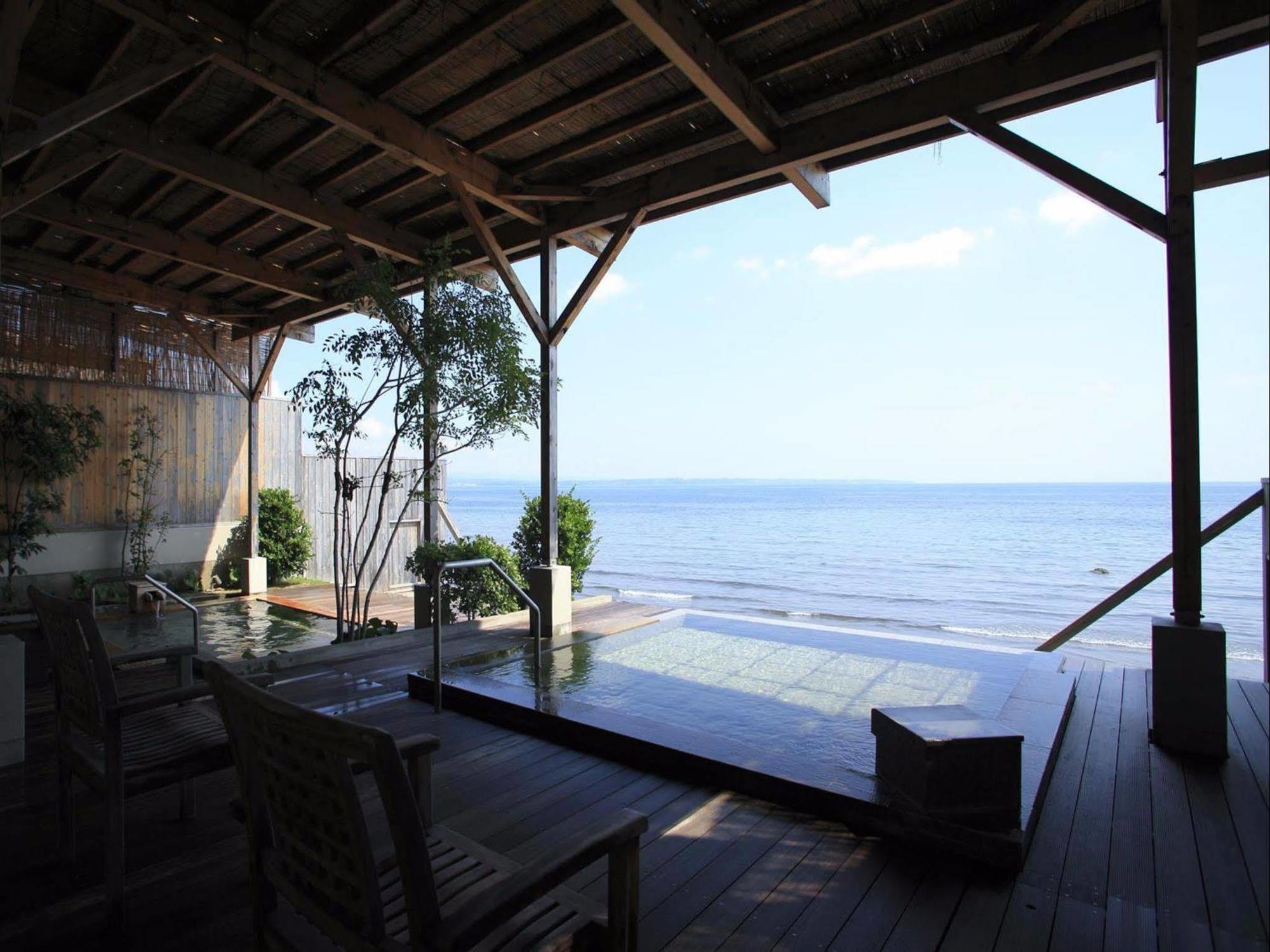 Amane Resort Seikai Beppu Eksteriør bilde View of the beach from the restaurant